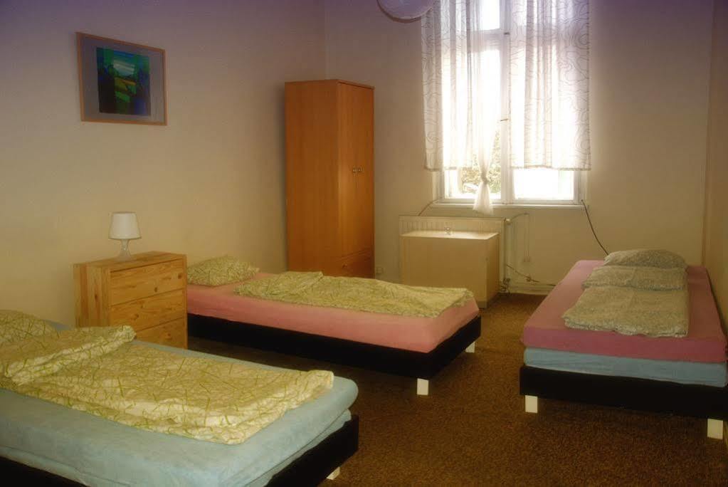 Hostel Krakowskie Klimaty Ngoại thất bức ảnh