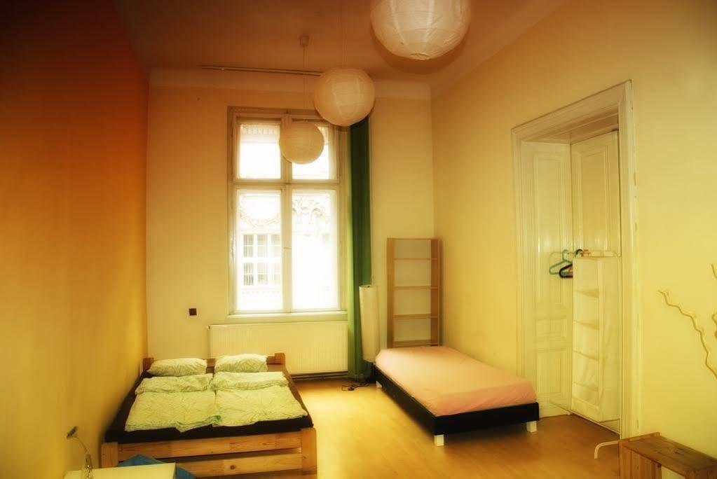 Hostel Krakowskie Klimaty Ngoại thất bức ảnh