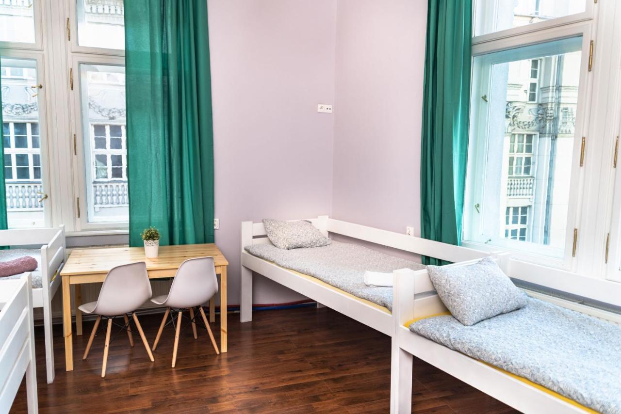 Hostel Krakowskie Klimaty Ngoại thất bức ảnh