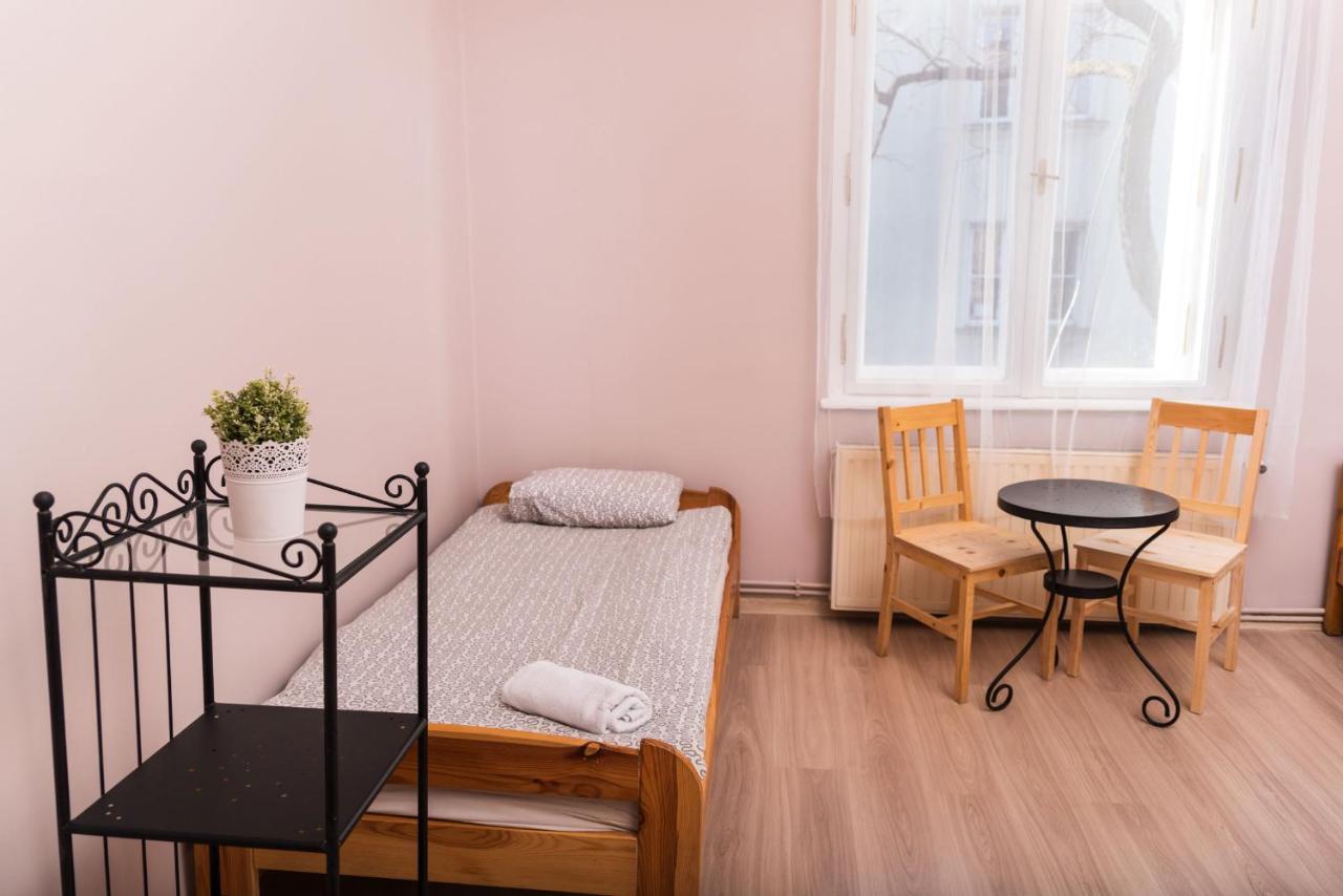 Hostel Krakowskie Klimaty Ngoại thất bức ảnh