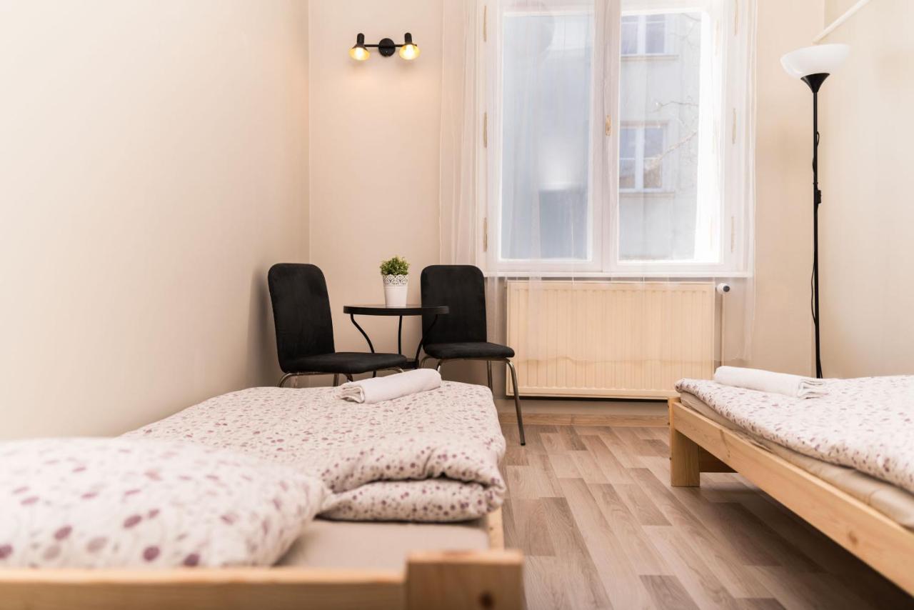 Hostel Krakowskie Klimaty Ngoại thất bức ảnh
