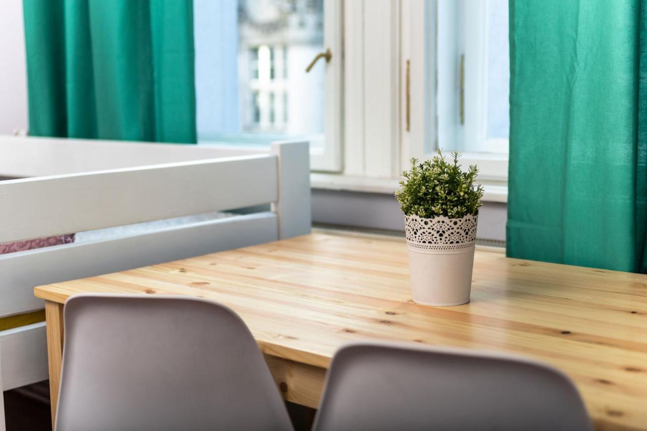 Hostel Krakowskie Klimaty Ngoại thất bức ảnh