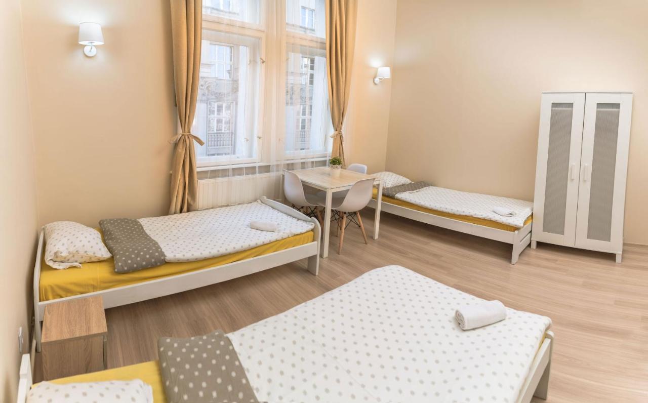 Hostel Krakowskie Klimaty Ngoại thất bức ảnh