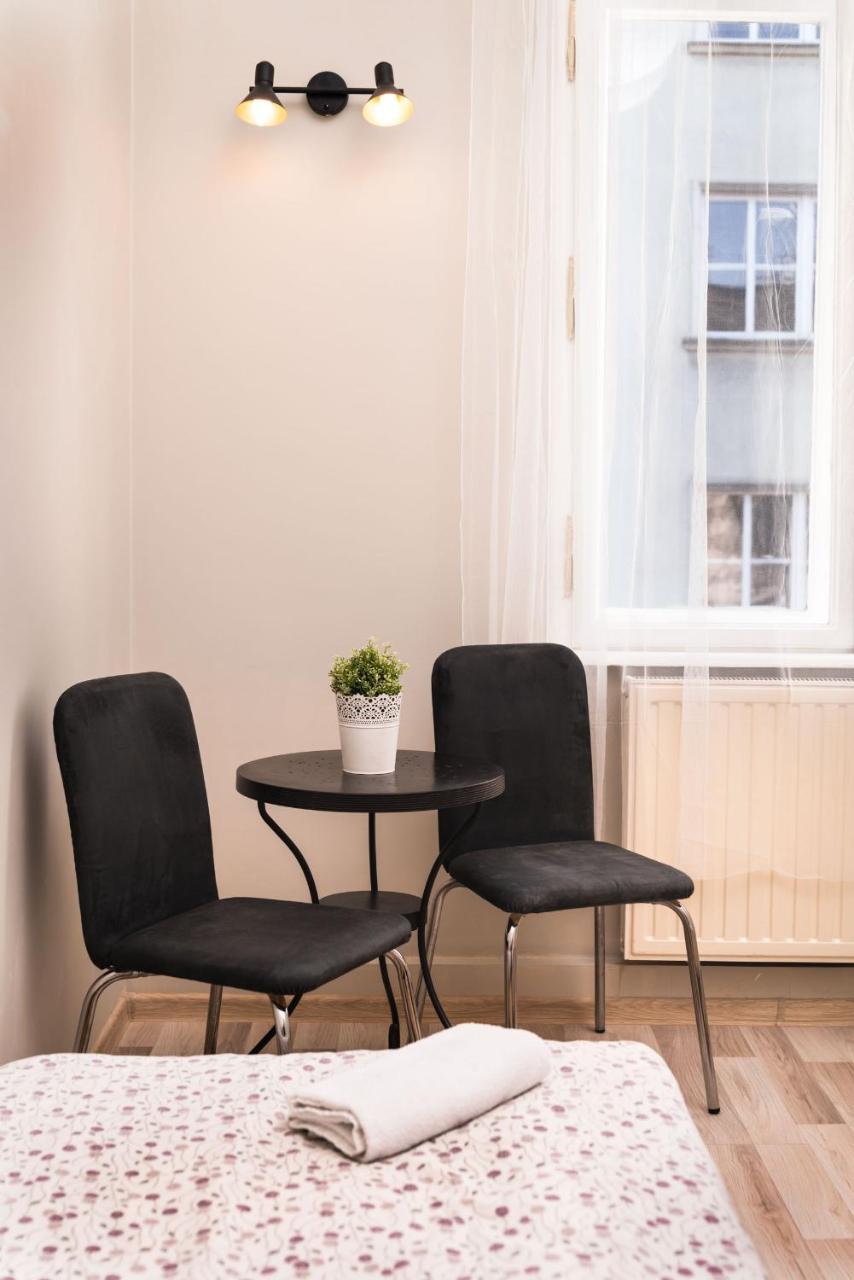 Hostel Krakowskie Klimaty Ngoại thất bức ảnh